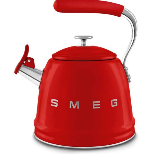 Smeg Whistling Kettle In Red